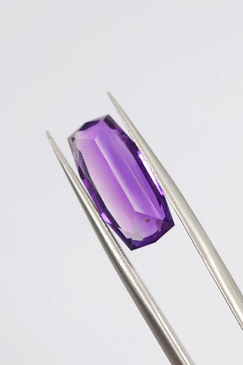 4.5ct Natural Amethyst Loose Gemstone From Nigeria — view 2